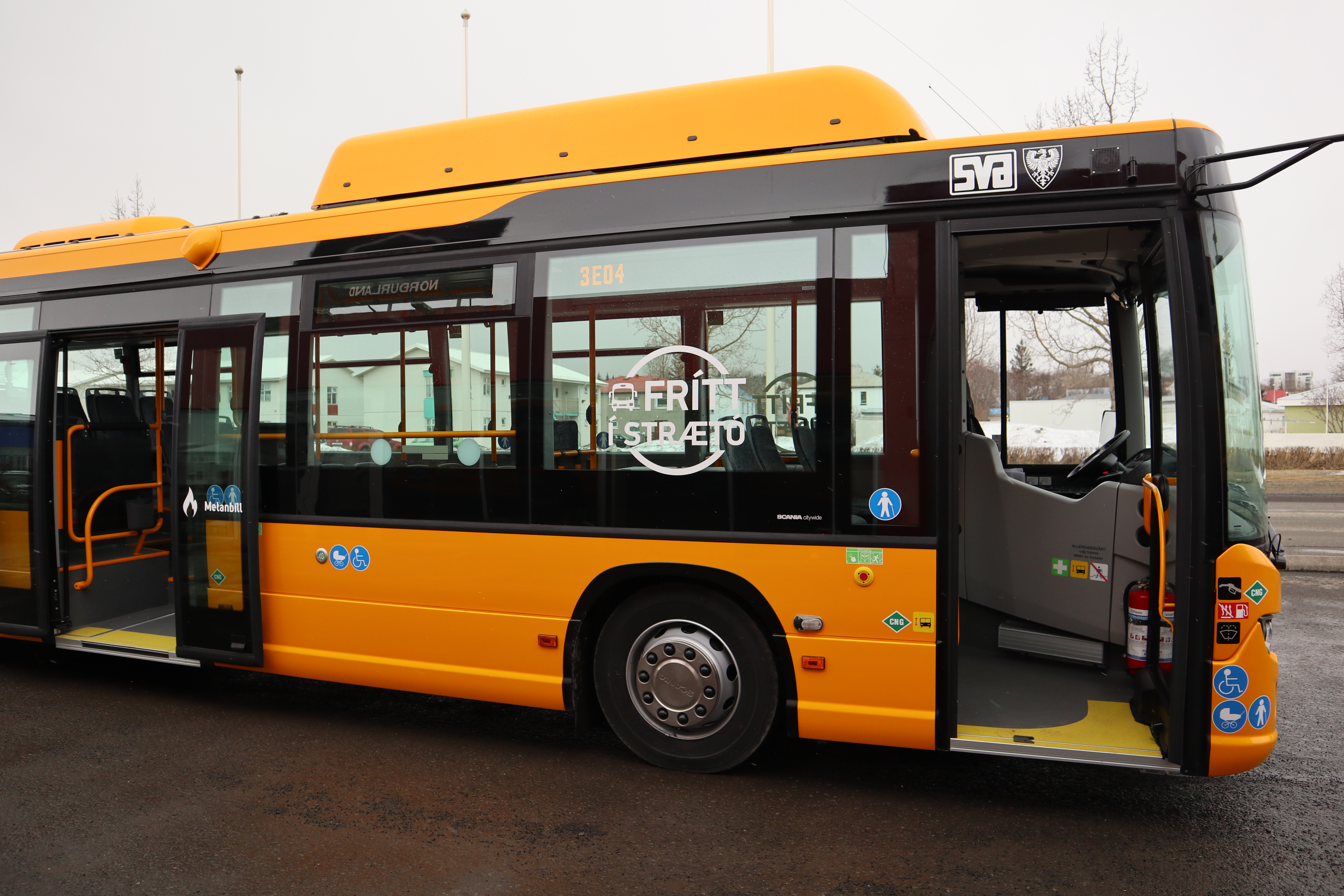 akureyri bus tours